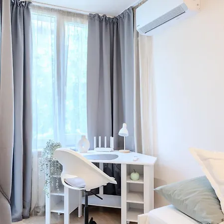 Dimora Serenity, 2bdr , Ndk, Garage & Parking Sofia