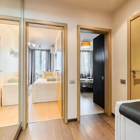 Lägenhet Dimora Serenity, 2bdr , Ndk, Garage & Parking *
