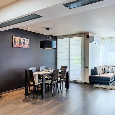 Dimora Serenity, 2bdr , Ndk, Garage & Parking