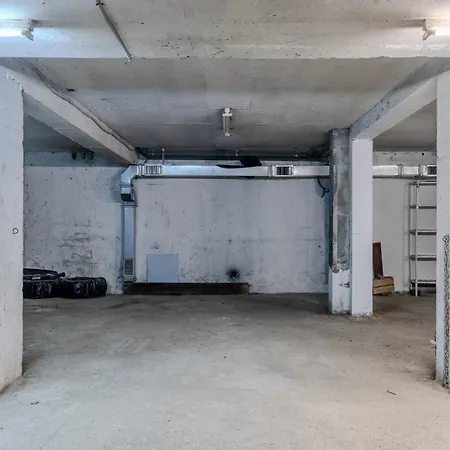 Lägenhet Dimora Serenity, 2bdr , Ndk, Garage & Parking *